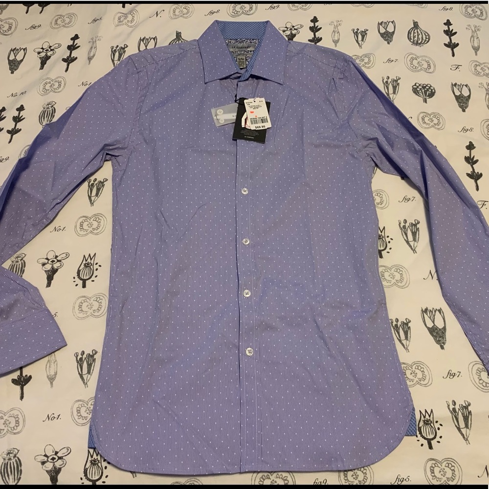 Brand new XS slim fit casual shirt - LeChateau